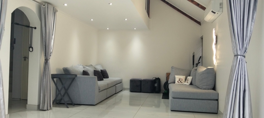 3 Bedroom Property for Sale in Kaffrarian Heights Eastern Cape